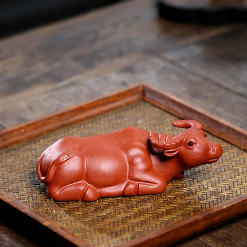 Yixing Zisha Tea Pet Ox Figurine Handmade Purple Clay Bull Statue Kung Fu Tea Table Decoration Tea Accessories