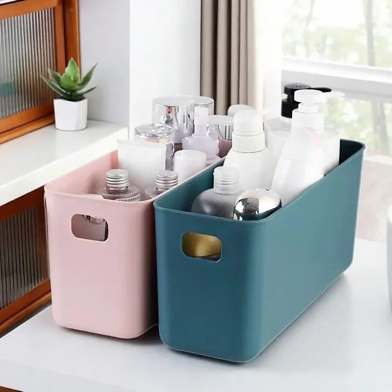 Rectangular Plastic Storage Basket with Cover, Ideal for Tidying Underwear and Small Clothing Items in Drawers