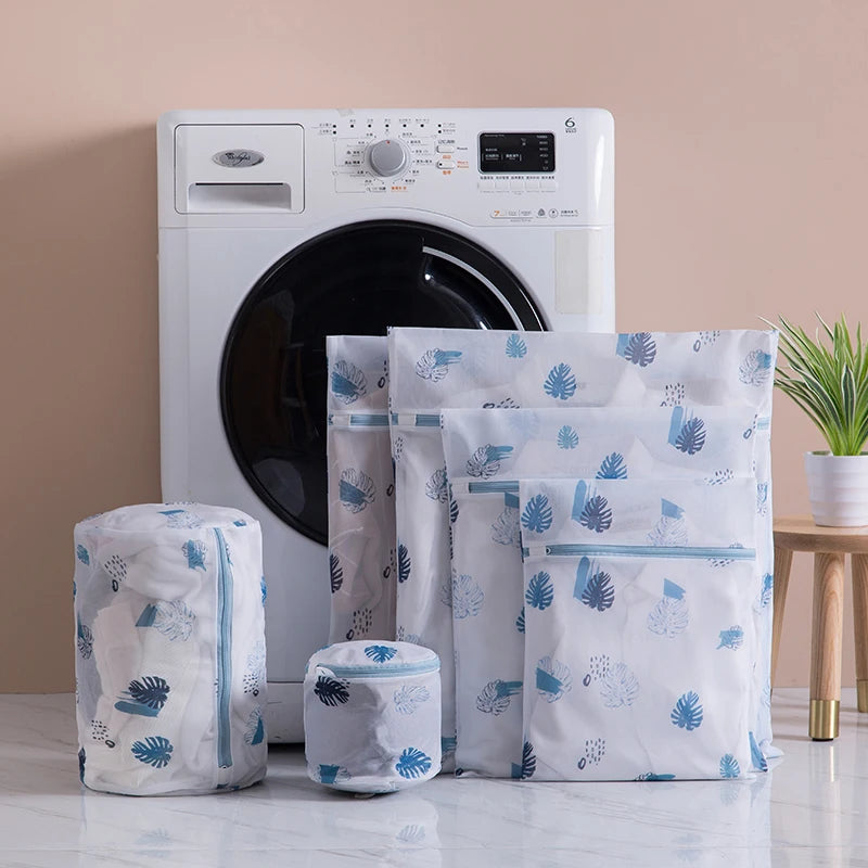 6Pcs Laundry Bags Set Dirty Clothes Organize Pouch Cute Print Washing Bags Fine Mesh For Clothing Protect Bathroom Laundry Set